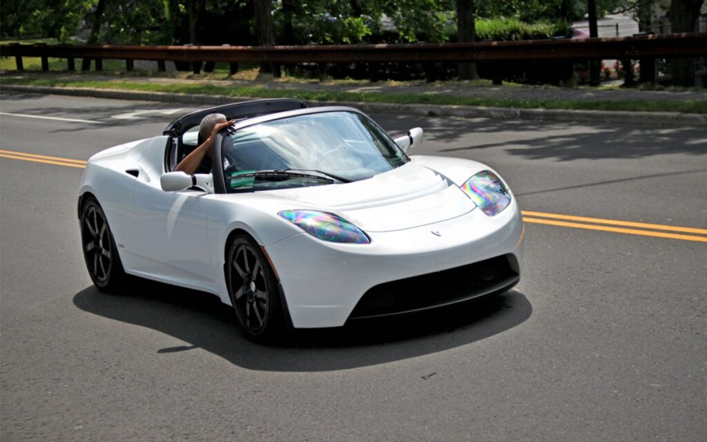 TESLA ROADSTER. PHOTO CREDIT: AUTOWEEK