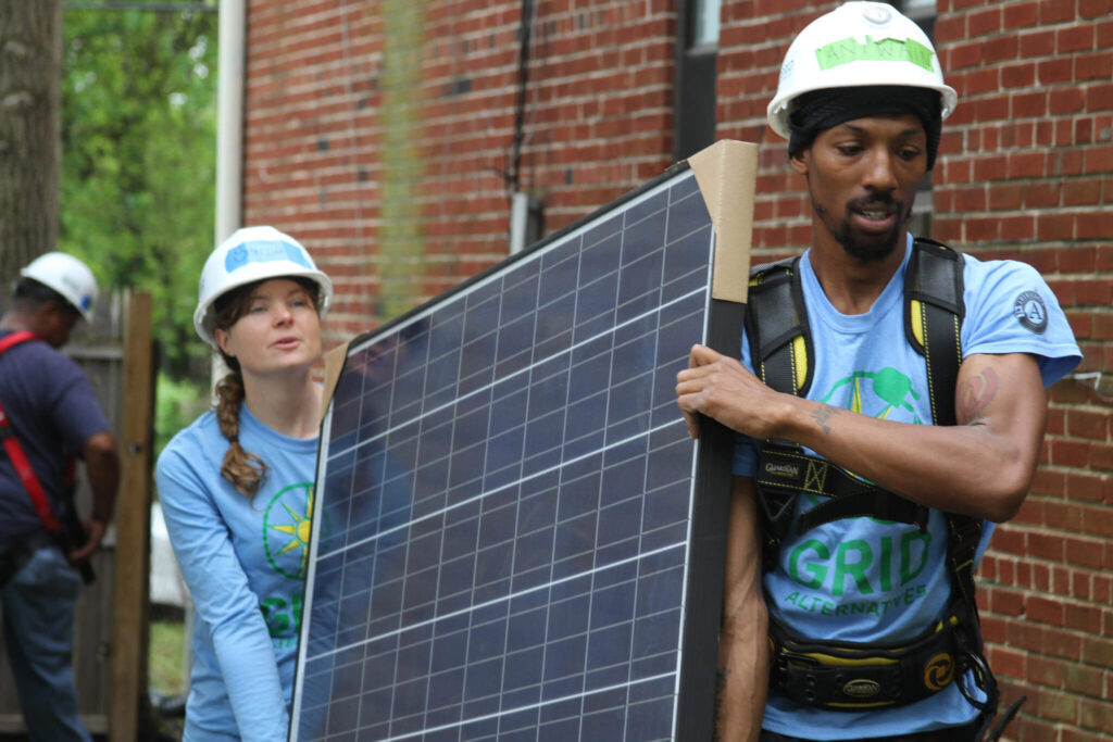 GRID ALTERNATIVES COMMUNITY SOLAR PROJECT. SOURCE: SOLAR INDUSTRY MAG